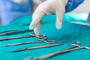 Műtét időben vastagbéldaganat és polip esetén is